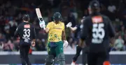 দক্ষিণ আফ্রিকার বিপক্ষে বড় জয় নিউজিল্যান্ডের, টি-টোয়েন্টি সিরিজ সমতায়