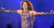 শাকিরার ভারত কনসার্ট স্থগিত: নিরাপত্তার কারণে পিছলো পপ তারকার অনুষ্ঠান