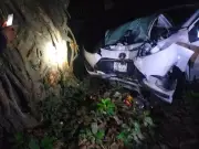 যশোরের বাঘারপাড়ায় প্রাইভেট কার দুর্ঘটনায় তিনজনের মৃত্যু, আহত আরও তিনজন