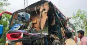 দিনাজপুরে বাস-ট্রাক সংঘর্ষে দুই নিহত, আহত অন্তত ১০