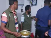 বান্দরবানে হরিণ শিকারি চক্রের চার সদস্য গ্রেপ্তার, বাড়িতে মিলেছে রান্না করা মাংস