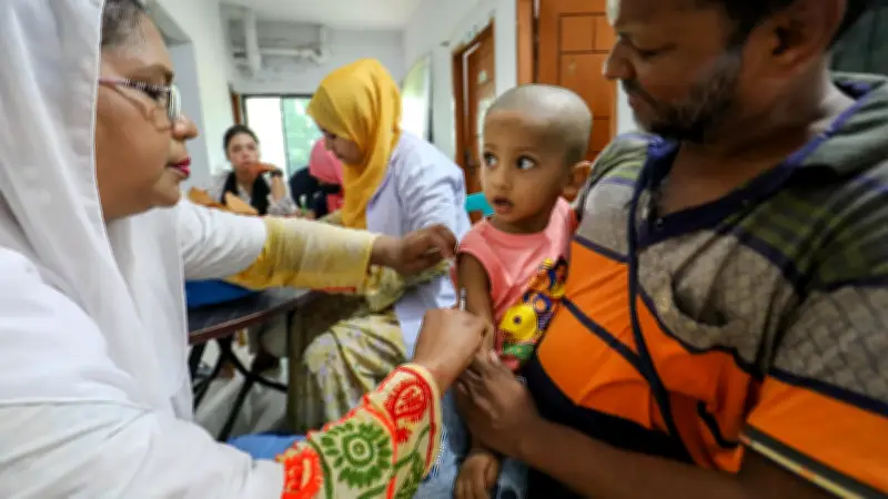 হাম-রুবেলা টিকাদান ক্যাম্পেইন শুরু: কুমিল্লা, রংপুর, খুলনা, রাজশাহী, সিলেট ও রাঙামাটিতে শিশুদের টিকা প্রদান