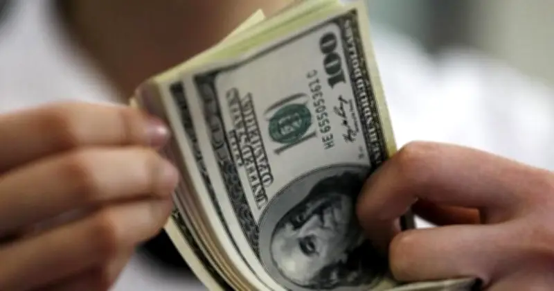 এপ্রিলে রেমিট্যান্স প্রবাহে রেকর্ড বৃদ্ধি, ১৯ দিনেই এসেছে ২.১২৭ বিলিয়ন ডলার