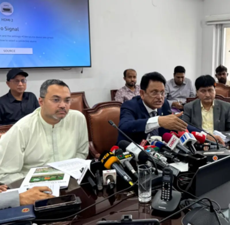 শিক্ষামন্ত্রীর কঠোর হুঁশিয়ারি: দুর্নীতির জন্য ২৪ ঘণ্টাও থাকতে পারবে না কেউ