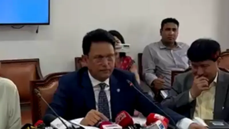 বাংলাদেশে অনলাইন শিক্ষার নতুন সম্ভাবনা: প্রযুক্তির মাধ্যমে শিক্ষার প্রসার