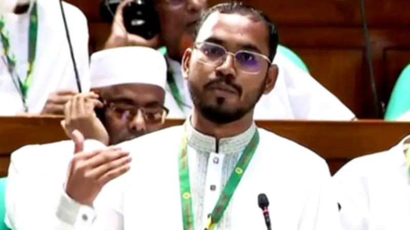 বগুড়ায় প্রধানমন্ত্রীর সম্মিলিত উদ্যোগে পানিসংকট সমাধান, জ্বালানি মূল্যবৃদ্ধি ও নিরাপত্তা আলোচনা