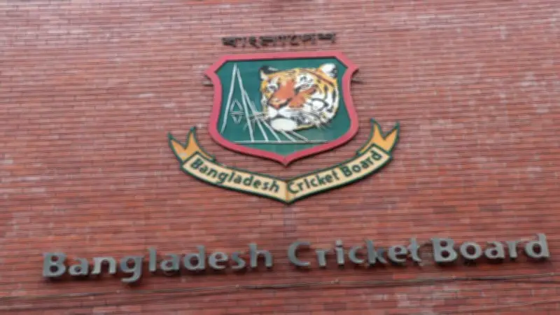 বাংলাদেশ-ইইউ উন্নয়ন চুক্তি সই, ক্রিকেট বোর্ড নির্বাচনের তারিখ ঘোষণা