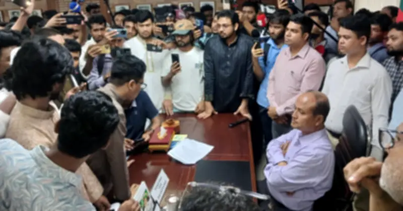 ঢাবি ছাত্রলীগের এক সপ্তাহের আল্টিমেটাম: নতুন শিক্ষার্থীদের আবাসন সংকট সমাধান চাই