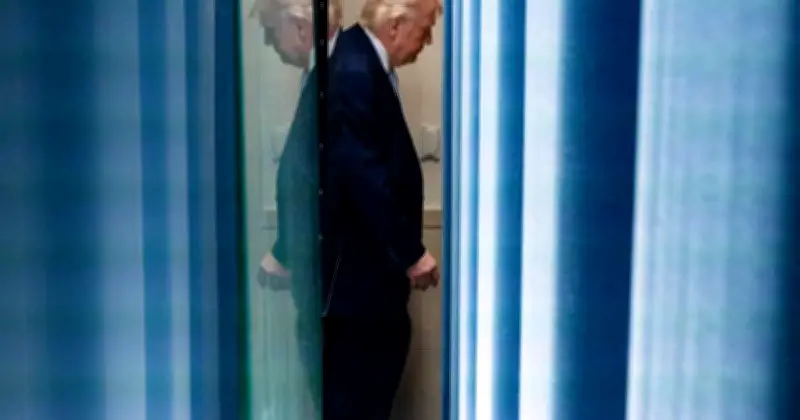 ট্রাম্পের হুমকি: ইরানের সঙ্গে যুদ্ধবিরতি নবায়নের সম্ভাবনা 'খুবই কম', হরমুজ অবরোধ অব্যাহত