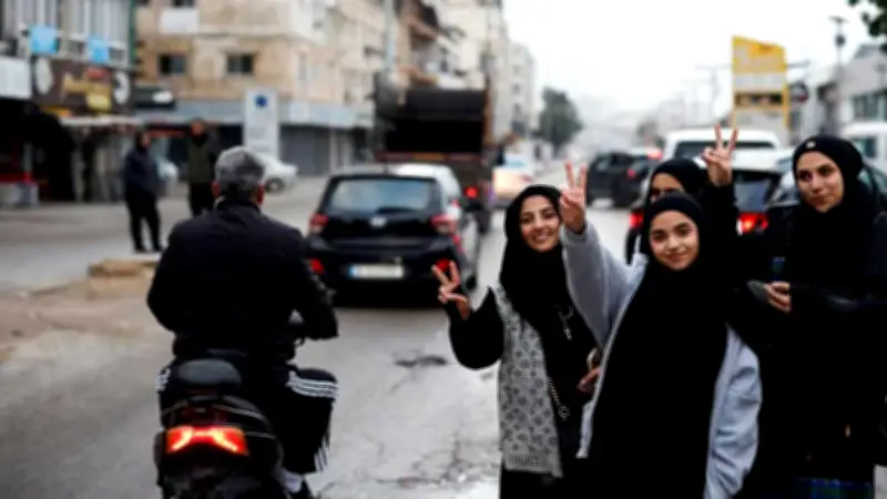 দক্ষিণ লেবাননে যুদ্ধবিরতির পর বাসিন্দাদের প্রত্যাবর্তন, রেমিট্যান্সে দুই বিলিয়ন ডলার