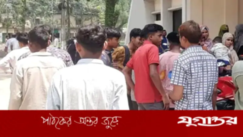 গাইবান্ধায় এডমিট সংকট কেটে ৬৫ পরীক্ষার্থী এসএসসি পরীক্ষায় অংশ নিল