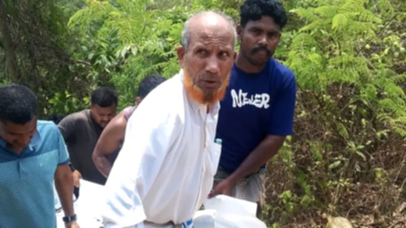 টেকনাফে পাহাড় থেকে ৩ যুবকের মরদেহ উদ্ধার: দেশে আজ স্বর্ণের বাজার মূল্য কত?