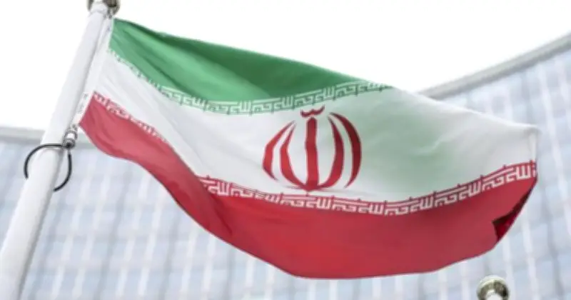 ইরানে মসজিদে অগ্নিসংযোগের দায়ে এক ব্যক্তির মৃত্যুদণ্ড কার্যকর