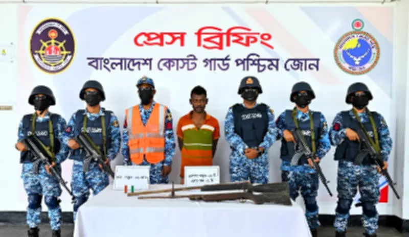 সুন্দরবনে ডাকাত দলের সেকেন্ড ইন কমান্ড আটক, অস্ত্র উদ্ধার