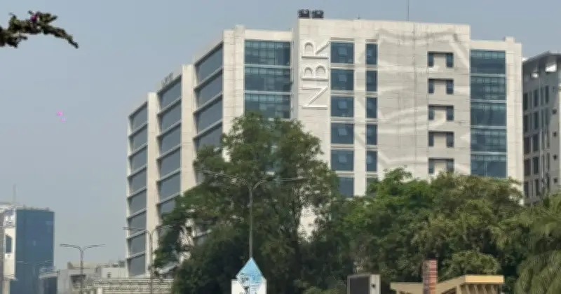 এনবিআরের রাজস্ব আদায়ে বড় ঘাটতি: লক্ষ্যমাত্রার চেয়ে ৯৮ হাজার কোটি টাকা কম