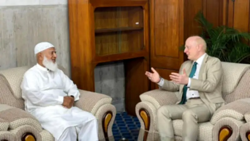 জামায়াত আমিরের বৈঠক, বিদেশি ঋণ ৭৮ বিলিয়ন ডলার, বাস ভাড়া বৃদ্ধি ও অন্যান্য গুরুত্বপূর্ণ খবর