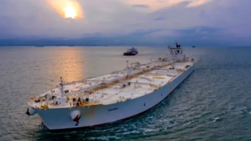 গাজীপুরে বিক্ষোভে সংঘর্ষ, আহত ৩০; ইরানের তেলবাহী জাহাজ অবরোধ ভাঙল