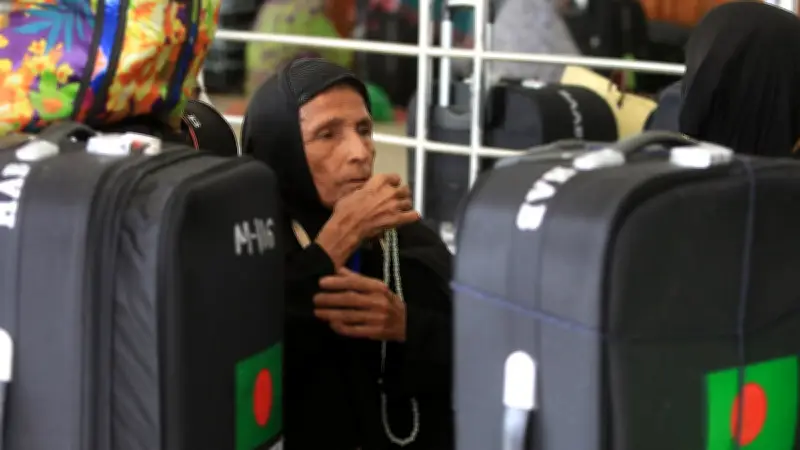 হজে নারীদের স্বাস্থ্যঝুঁকি: মাসিক, মূত্রনালির সংক্রমণ ও গর্ভাবস্থায় সতর্কতা