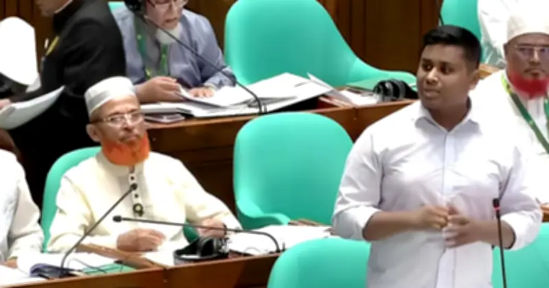 সংসদ সদস্য হাসনাত আব্দুল্লাহর গাড়ির দাবি, বিরোধীদলীয় নেতার সমর্থন