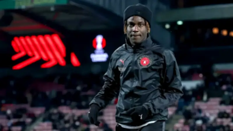 বৈদুতিক তার চুরিতে বিদ্যুৎস্পৃষ্টে মৃত্যু, ফুটবলার হামলায় আহত, ট্রাম্পের জনপ্রিয়তা পতন