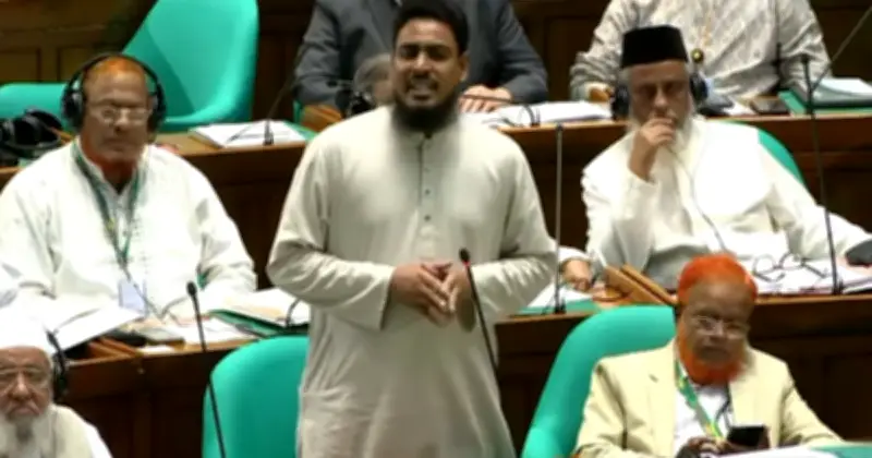 এনসিপি সংসদ সদস্যের কঠোর সমালোচনা: এলপিজি ও জ্বালানি দাম বৃদ্ধি জনজীবনে নেতিবাচক প্রভাব ফেলছে