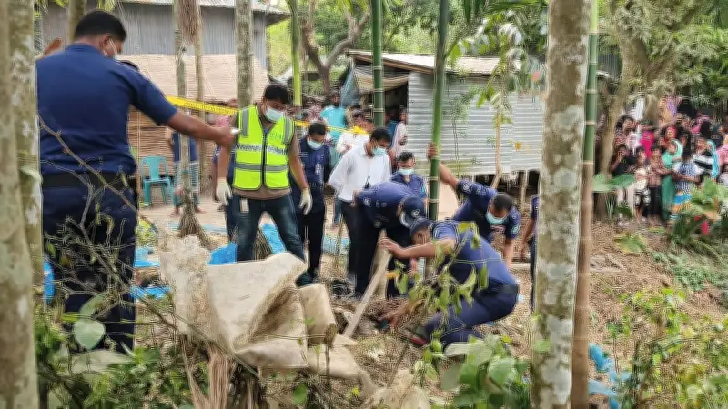 শরীয়তপুরে পুরোনো কবর থেকে উদ্ধার নিখোঁজ ব্যক্তির অর্ধগলিত লাশ, পরিবার শনাক্ত করেছে