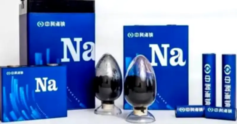 চীনা বিজ্ঞানীদের নতুন আবিষ্কার: ব্যাটারি অতিরিক্ত গরম হলে তরল ইলেক্ট্রোলাইট মুহূর্তেই কঠিন হয়ে যায়