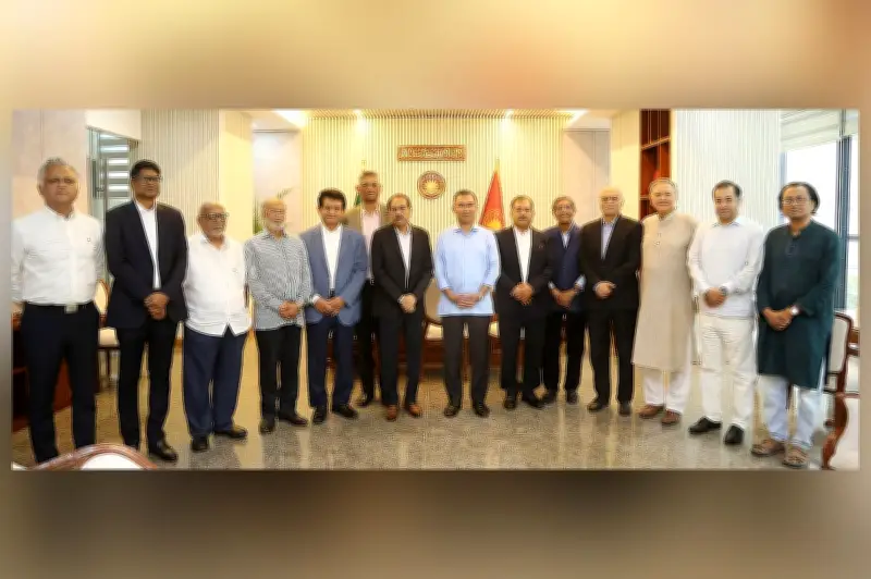 প্রধানমন্ত্রী তারেক রহমানের সঙ্গে নোয়াবের বৈঠক: সংবাদপত্রের স্বাধীনতা ও অর্থনৈতিক সংকটে আলোচনা