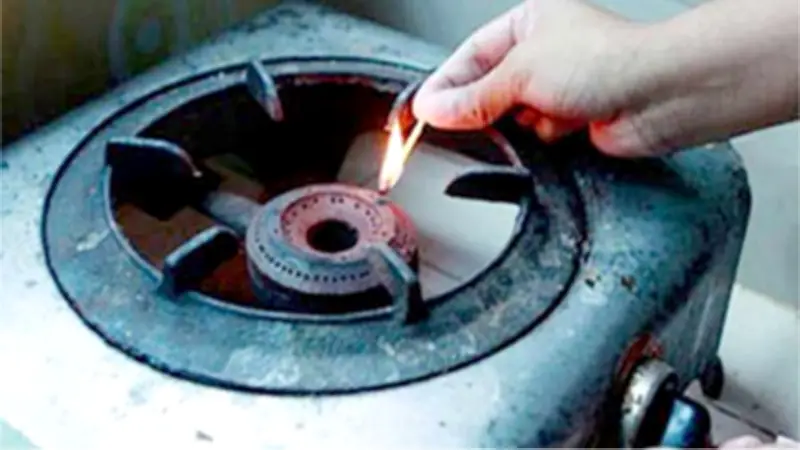 ট্রাম্প ইরানের সঙ্গে যুদ্ধবিরতি বাড়ালেন, ঢাকায় গ্যাস বন্ধ ও বায়ু অস্বাস্থ্যকর