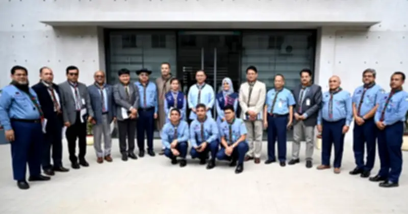 প্রধানমন্ত্রীর সাথে স্কাউট কমিটির সাক্ষাৎ