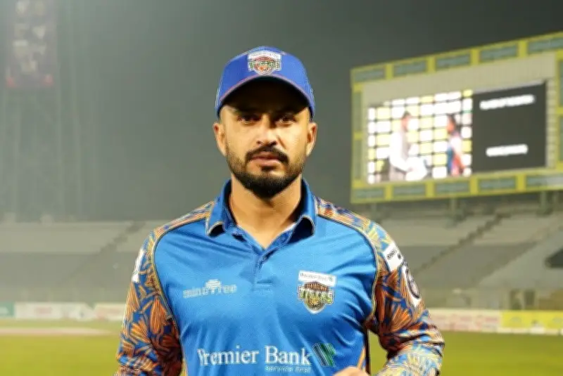 পাকিস্তানের মোহাম্মদ নেওয়াজের মাদক পরীক্ষায় পজিটিভ, চুক্তি বাতিল