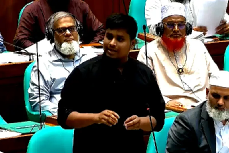 বাংলাদেশের শিক্ষার্থীদের জন্য নতুন ডিজিটাল প্ল্যাটফর্ম চালু, অনলাইন শিক্ষায় যুক্ত হচ্ছে মাত্রা