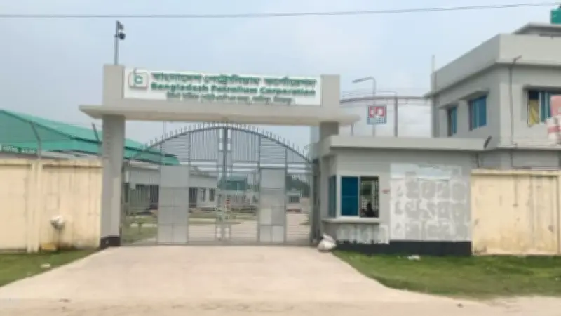 বাংলাদেশে ভারত থেকে ৭ হাজার টন ডিজেল আমদানি, নানা খবরে দেশের বর্তমান পরিস্থিতি