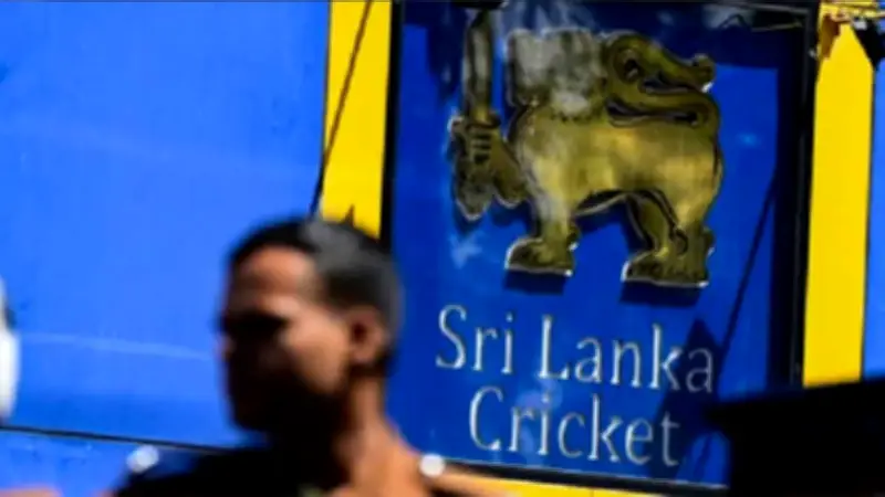 শ্রীলঙ্কা ক্রিকেট বোর্ডকে পদত্যাগের আলটিমেটাম, জ্বালানি সংকটে পোশাক খাত বিপর্যস্ত