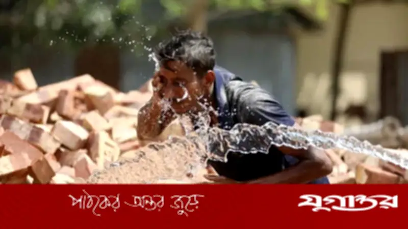 রাজশাহীতে তীব্র তাপপ্রবাহ: ৪০ ডিগ্রি তাপমাত্রায় জনজীবন বিপর্যস্ত
