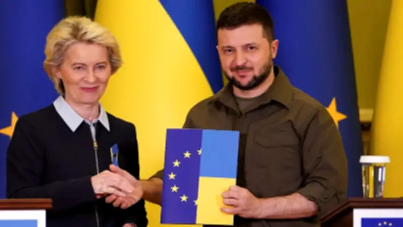 ইউক্রেনের জন্য ইইউ সুখবর, শ্রীলঙ্কায় ক্রিকেট বোর্ডকে পদত্যাগের আলটিমেটাম