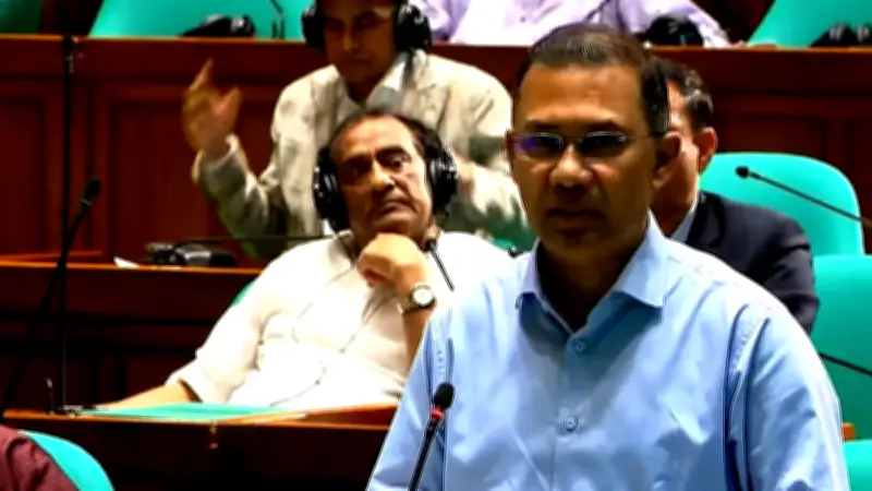 বাংলাদেশে অনলাইন শিক্ষার নতুন সম্ভাবনা: প্রযুক্তির মাধ্যমে শিক্ষার মানোন্নয়ন