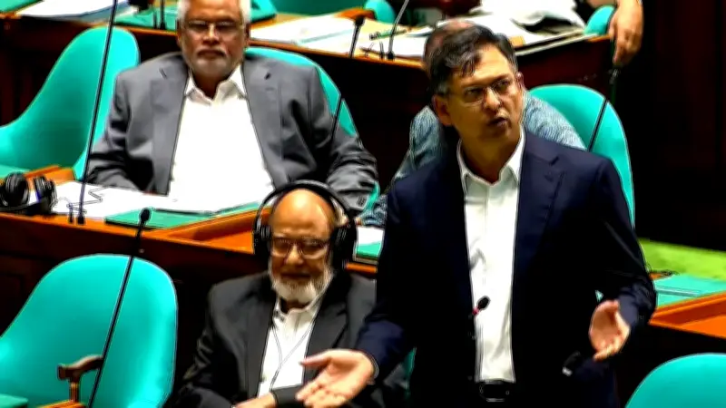 বাংলাদেশে অনলাইন শিক্ষার নতুন সম্ভাবনা: প্রযুক্তির মাধ্যমে শিক্ষার প্রসার