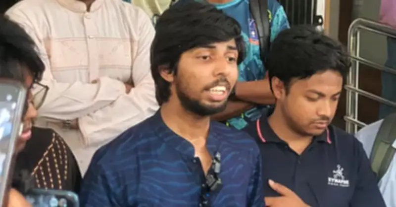 ডাকসু নেতাকে হেনস্তার অভিযোগে ছাত্রদল নেতার বিরুদ্ধে তীব্র প্রতিক্রিয়া
