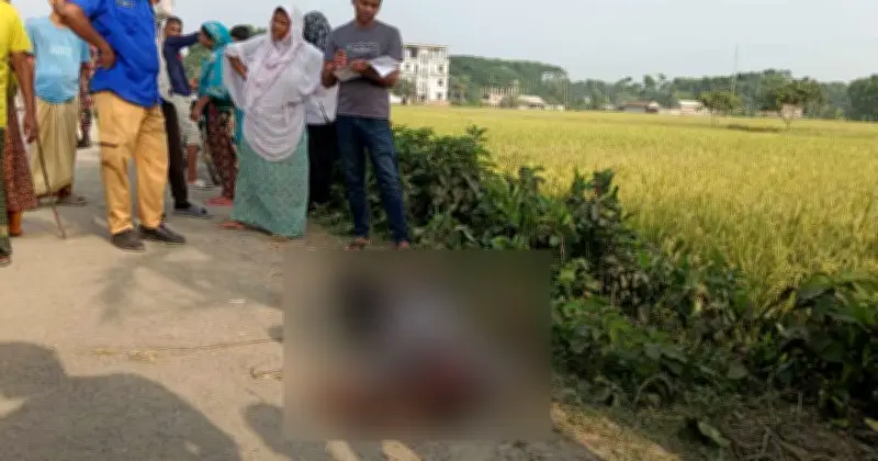 বেনাপোলে ধানক্ষেতে অজ্ঞাত ব্যক্তির মরদেহ উদ্ধার, পুলিশের তদন্ত চলছে