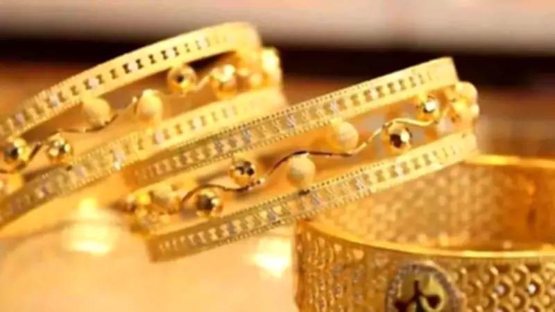 বিশ্ববাজারে তেলের দাম ঊর্ধ্বমুখী, ঢাকায় আবহাওয়া স্থিতিশীল, শিক্ষকদের বেতনে নতুন নির্দেশনা