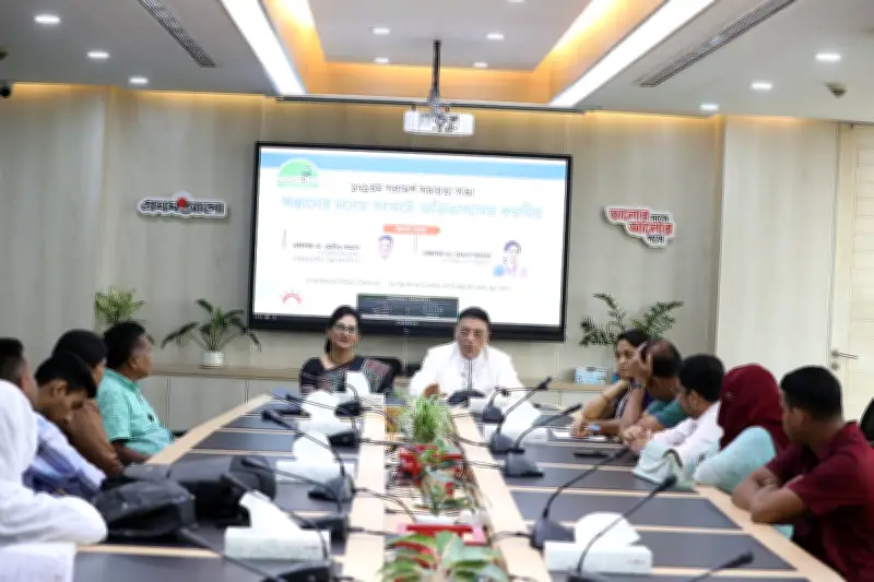 প্রথম আলো ট্রাস্টের মাদকবিরোধী পরামর্শ সভা: সন্তানের মানসিক সংকটে অভিভাবকের ভূমিকা