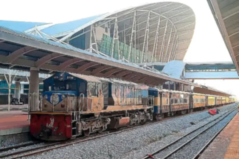 চট্টগ্রাম-কক্সবাজার রুটে উন্নত বগি সংযোজনে অনিশ্চয়তা, রেলওয়ের গড়িমসি