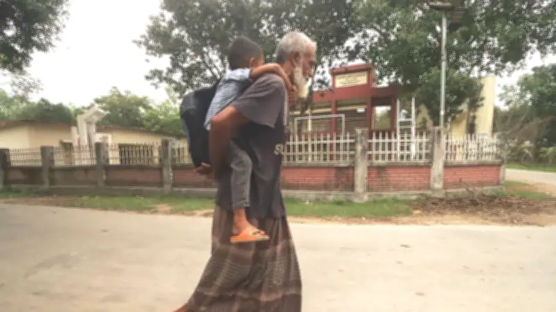 বাংলাদেশের প্রাকৃতিক সৌন্দর্য ও গ্রামীণ জীবনের একঝলক: ফুল, মাছ, হাটবাজার ও কৃষিকাজ