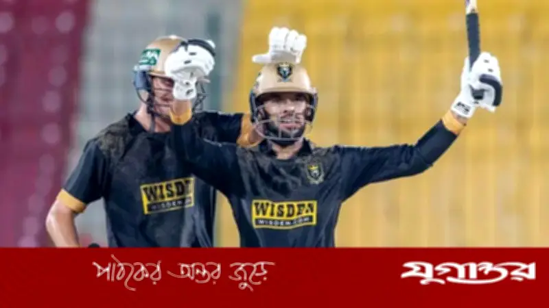 পিএসএলে বাবরের রেকর্ড ভেঙে চার সেঞ্চুরি উসমান খানের