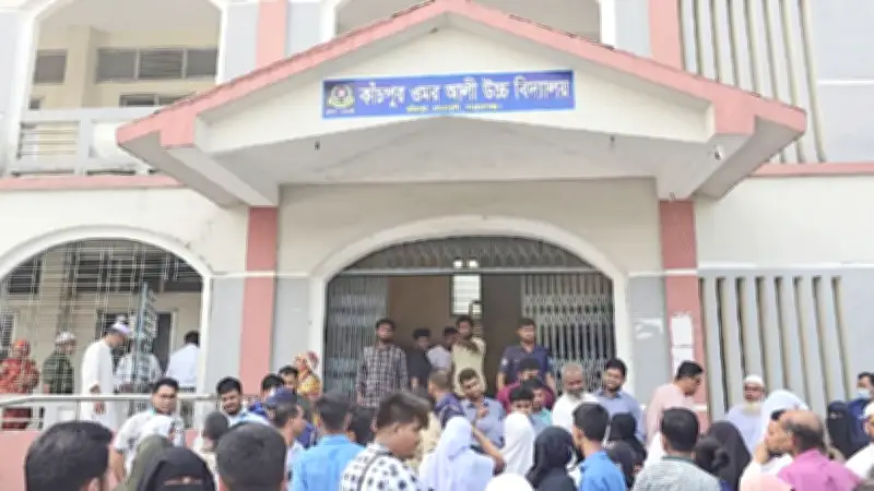 এসএসসি পরীক্ষা ২০২৫ নিয়ে চূড়ান্ত সিদ্ধান্ত, ১১ শিক্ষক অব্যাহতি