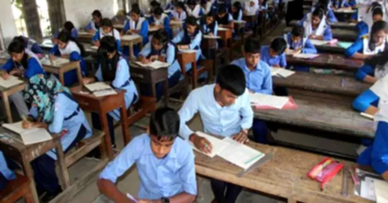 প্রাথমিক বৃত্তি পরীক্ষার ফল স্থগিতের দাবিতে আইনি নোটিশ