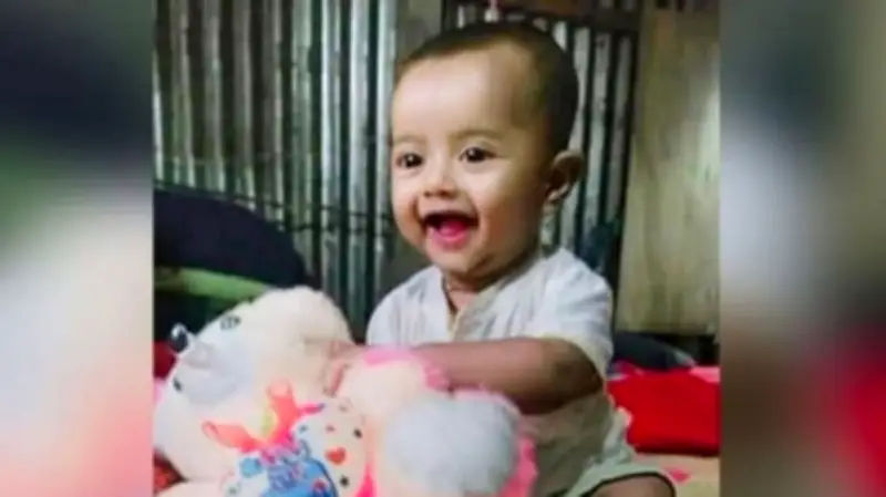 সন্তান নিখোঁজের পর বিল থেকে শিশুর অর্ধগলিত লাশ উদ্ধার