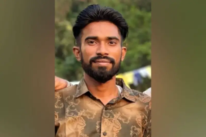 বগুড়ায় প্রকাশ্যে মোটরসাইকেল থামিয়ে পাঁচ মামলার আসামিকে কুপিয়ে হত্যা