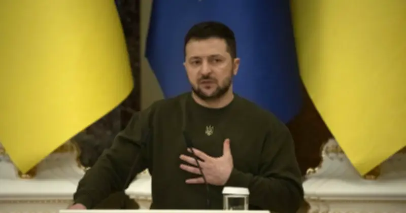 জেলেনস্কির ড্রোন চুক্তি: সৌদি, কাতার ও আমিরাতের সঙ্গে সহযোগিতা